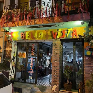 Grand Bella Vista Хостел