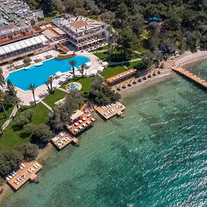 Doubletree By Hilton Bodrum Isil Club Ultra Resort Torba